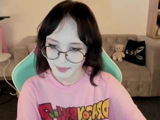 lilac-muse live webcam show