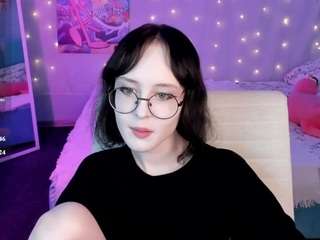 Lilac-Muse live webcam show