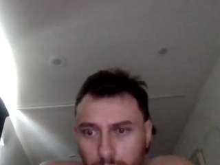 tallhungcloudyy webcam model