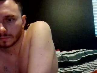 Tallhungcloudyy's cam show statistics and live stream