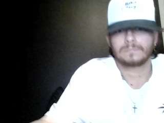 Tallhungcloudyy's cam show statistics and live stream