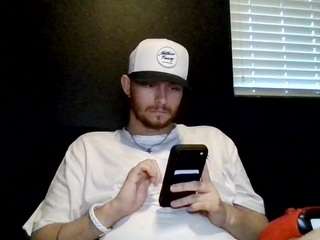 Tallhungcloudyy's cam show statistics and live stream
