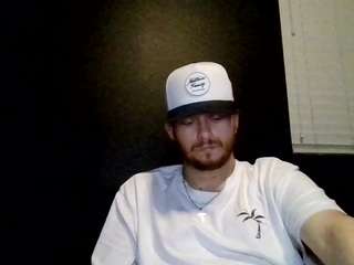 Tallhungcloudyy's cam show statistics and live stream