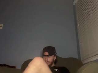 tallhungcloudyy live webcam show