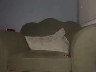 tallhungcloudyy webcam