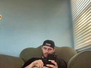 tallhungcloudyy live webcam show