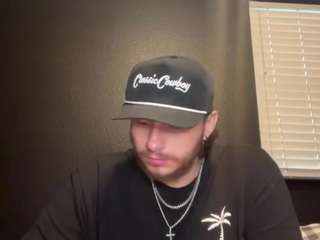 tallhungcloudyy live webcam show
