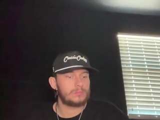 tallhungcloudyy live webcam show