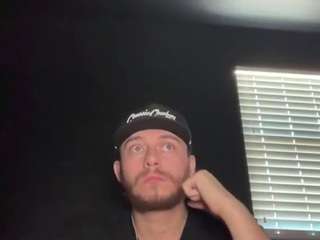 tallhungcloudyy live webcam show