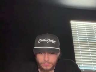 tallhungcloudyy live webcam show