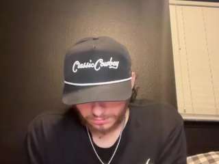 tallhungcloudyy live webcam show
