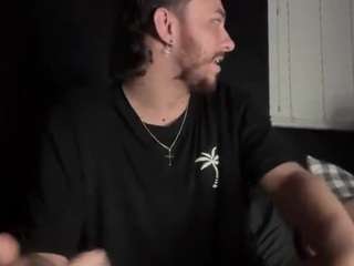 tallhungcloudyy live webcam show