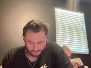 tallhungcloudyy live webcam show