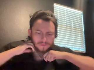 tallhungcloudyy live webcam show