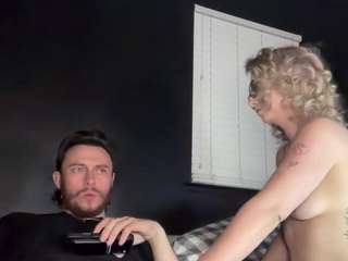 tallhungcloudyy live webcam show