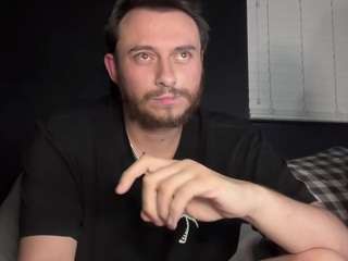 tallhungcloudyy live webcam show