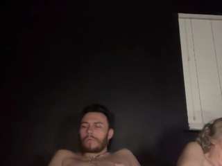 tallhungcloudyy live webcam show