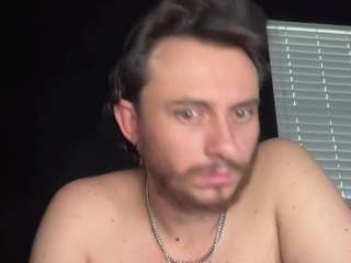 tallhungcloudyy live cam