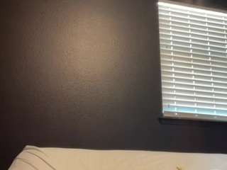 tallhungcloudyy live webcam show