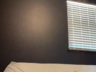 tallhungcloudyy live webcam show
