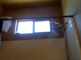 tallhungcloudyy live webcam show