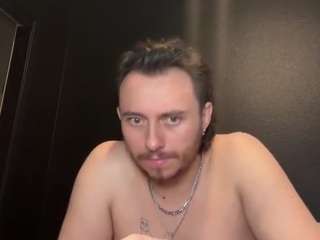 tallhungcloudyy live webcam show