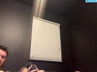 tallhungcloudyy's live room