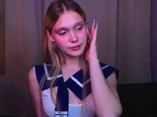adelinecrash Sex Cam Show
