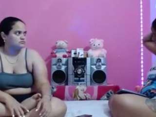 brunnette-hot