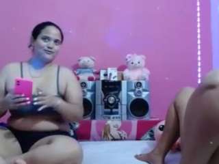 brunnette-hot