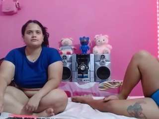 brunnette-hot