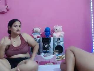 brunnette-hot