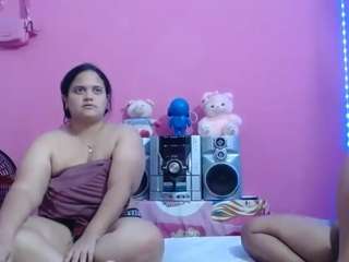 brunnette-hot