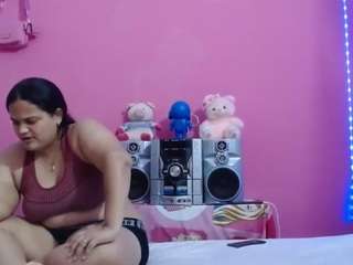 brunnette-hot