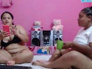 brunnette-hot