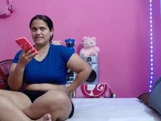 brunnette-hot