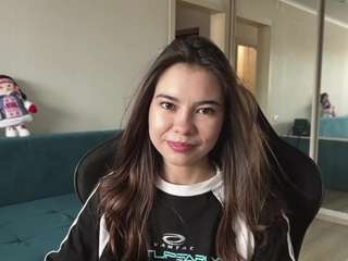 deeannaamidon