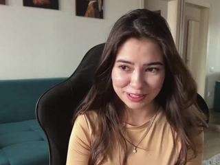 deeannaamidon