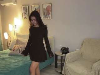 Ellie live cam preview