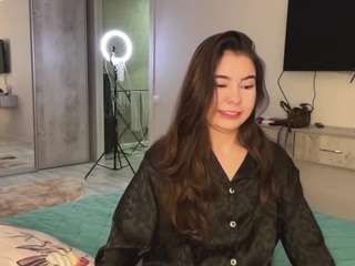 Ellie live cam preview