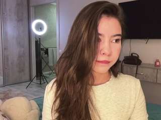 Ellie live cam preview