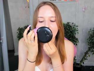 emmaa-kimm live webcam show