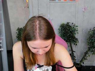 emmaa-kimm live profile