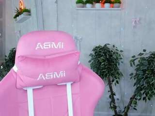 Emmaa-Kimm live webcam show