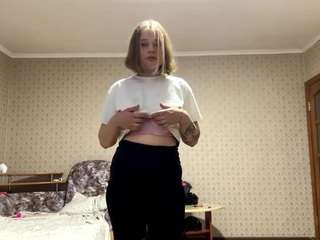 josefinelathen Live Webcam on CamSoda