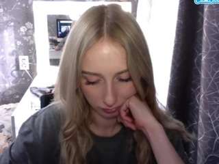 karinsalido webcam