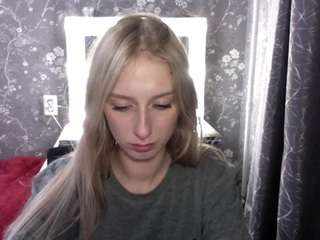 karinsalido Live Webcam on CamSoda