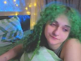 le modèle mismoss est en webcam porno dans un show sur le site camsoda, il possède les tags suivants: ahegao,smoking,ass,no drinking,no smoking,oil,red hair,sexy,skinny,small ass,spanking,lingerie,strip,striptease,tattoos,tease,teen 18,tiny tits,upskirt,wet