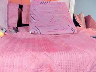 rosethompson19 live webcam show