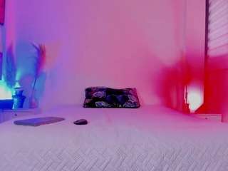 le modèle rouse-benbett est en webcam porno dans un show sur le site camsoda, il possède les tags suivants: ahegao,public,massage,naked,natural,nature,nipple piercings,no smoking,normal,oil,pussy,ass,sexy,skinny,solo,spank,tease,teen 18,wet,young adult
